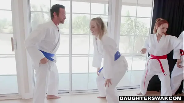 Mature Big Ass Indian MILF Bhabhi Homemade Porn