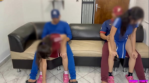 intercambio de novia sexo con chicas calientes de 18 años que le gusta hacer de cornudos a sus novios
